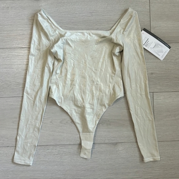 Nwt Lululemon Long Sleeve Bodysuit - Picture 1 of 5